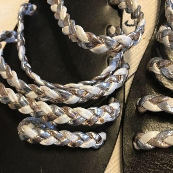 Urban Outfitters Val Braided Slide - Picture 4 of 6